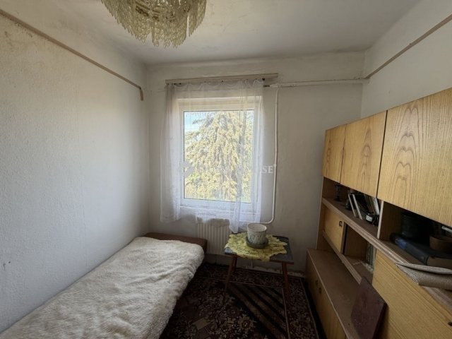 Eladó családi ház, Felsőpakonyban 84.9 M Ft, 5 szobás