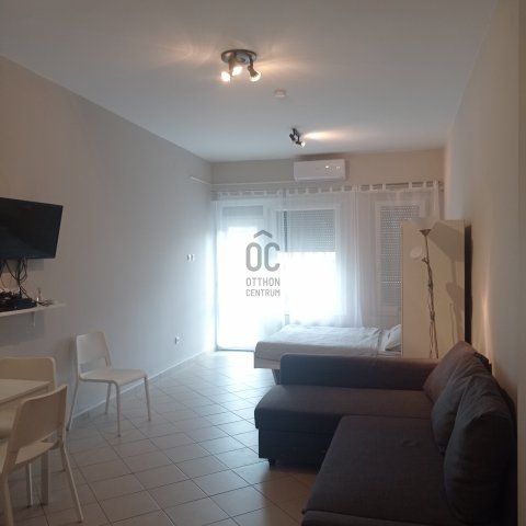Kiadó téglalakás, albérlet, Zamárdiban 170 E Ft / hó, 2 szobás
