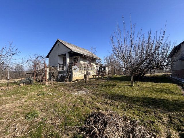 Eladó családi ház, Boncodföldén 4.5 M Ft, 1 szobás