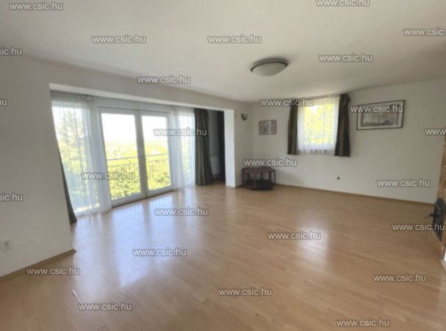 Eladó családi ház, Budakalászon 185 M Ft, 6 szobás