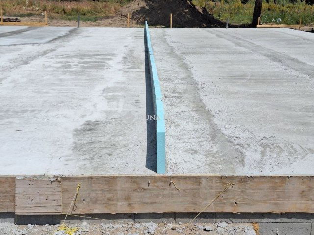 Eladó ikerház, Dunavarsányban 94.8 M Ft, 4 szobás