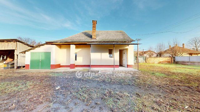 Eladó családi ház, Hajdúdorogon 27.5 M Ft, 1 szobás