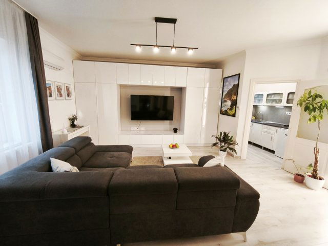 Eladó téglalakás, Nyíregyházán 52.8 M Ft, 2 szobás