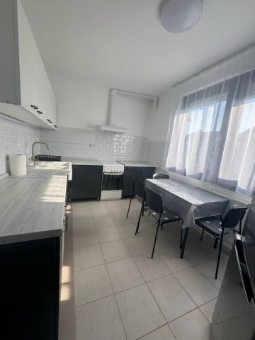 Kiadó panellakás, albérlet, Debrecenben 200 E Ft / hó, 2 szobás