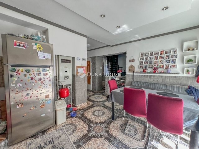 Eladó családi ház, Budapesten, XX. kerületben 69.9 M Ft