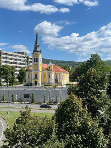 Eladó panellakás, Salgótarjánban 21.5 M Ft, 1+2 szobás