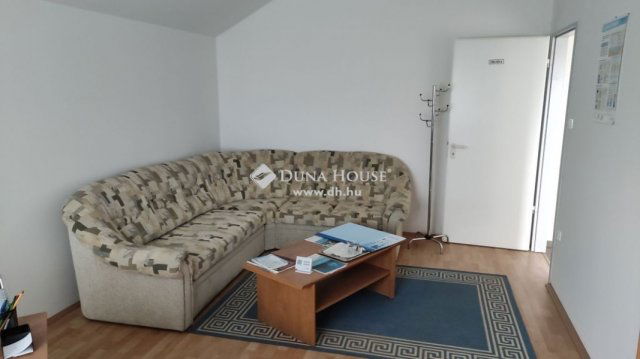 Eladó ipari ingatlan, Pakson 278.901 M Ft / költözzbe.hu