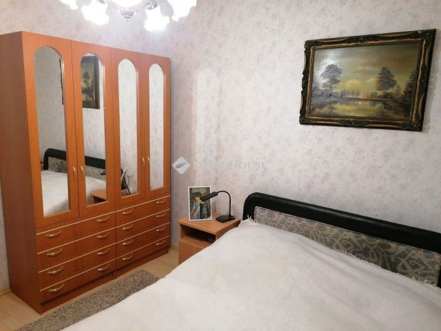 Eladó panellakás, Siklóson 40.9 M Ft, 2 szobás