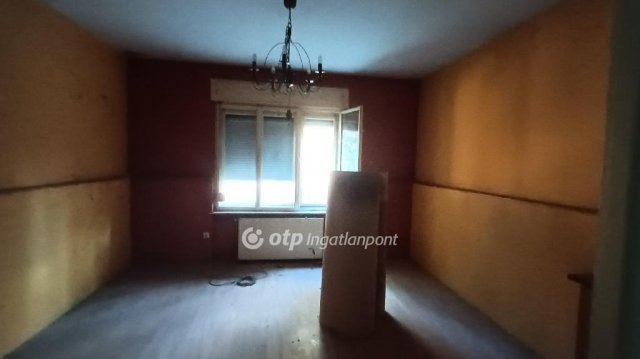 Eladó családi ház, Érden 62 M Ft, 6+1 szobás