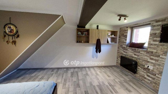 Eladó családi ház, Dévaványán 9.5 M Ft, 2 szobás