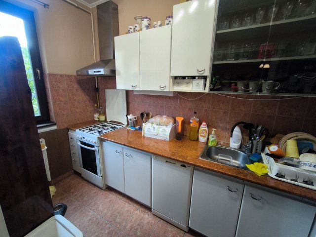 Eladó téglalakás, Nyíregyházán 61.9 M Ft, 4 szobás