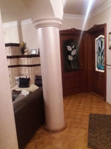 Eladó családi ház, Balatonalmádiban 299 M Ft, 7 szobás