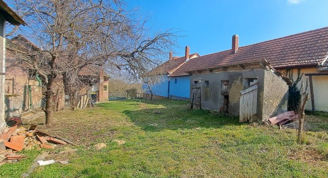 Eladó családi ház, Nagyradán 9.9 M Ft, 3 szobás