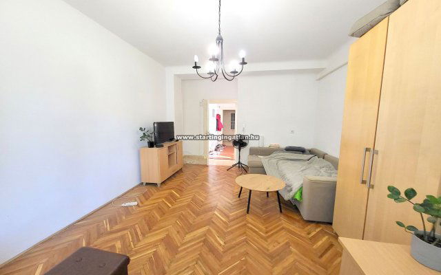 Eladó téglalakás, Budapesten, XIV. kerületben, Limanova téren
