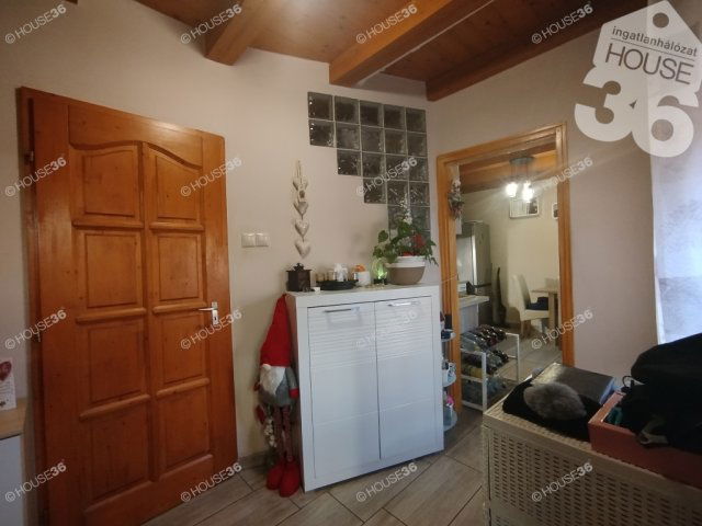 Eladó ikerház, Kecskeméten 43.9 M Ft, 3 szobás