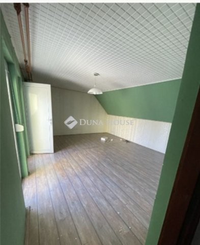 Eladó sorház, Pécsett 89.9 M Ft, 5 szobás / költözzbe.hu