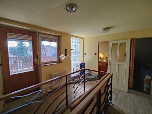 Eladó családi ház, Monorierdőn 57.9 M Ft, 4 szobás