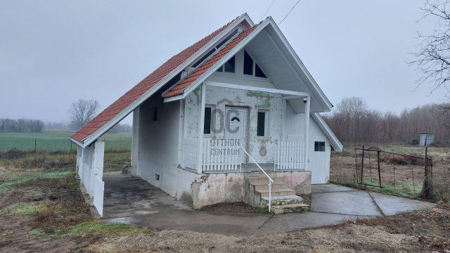 Eladó családi ház, Tápióságon 21.9 M Ft, 1 szobás