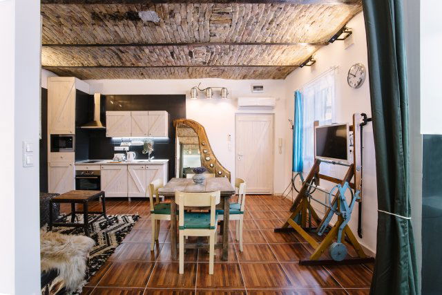 Eladó téglalakás, VI. kerületben, Bajcsy-Zsilinszky úton