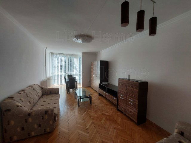 Eladó téglalakás, Kaposváron 43.5 M Ft, 2 szobás