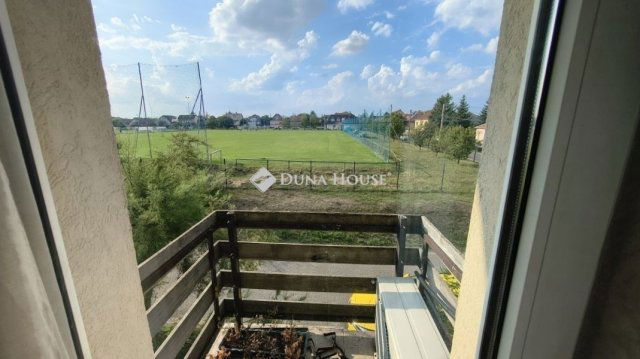 Eladó téglalakás, Kistarcsán 65 M Ft, 3 szobás