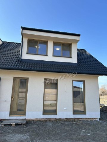 Eladó sorház, Turán 53.9 M Ft, 3 szobás / költözzbe.hu