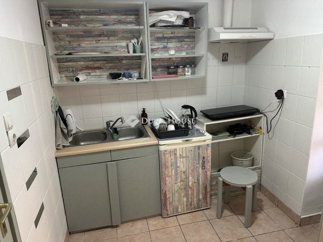 Eladó családi ház, Kecskeméten 38 M Ft, 1 szobás