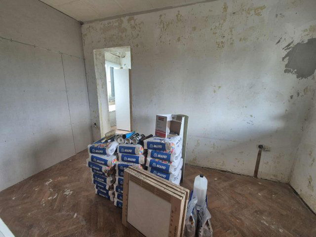 Eladó téglalakás, Pécsett, Bokor utcában 60 M Ft, 3 szobás