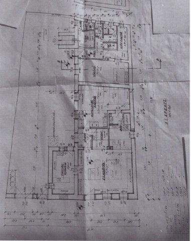 Eladó üzlethelyiség, Devecseren 24.9 M Ft, 3+2 szobás