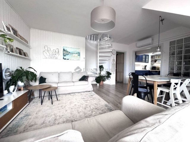 Eladó téglalakás, Pécsett 81.5 M Ft, 4 szobás