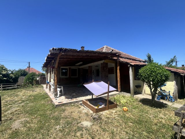 Eladó családi ház, Sarkadon, Magyar utcában 18.9 M Ft, 2 szobás