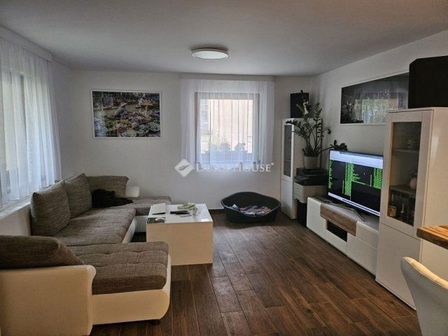 Eladó téglalakás, Budapesten, XIII. kerületben 79.8 M Ft