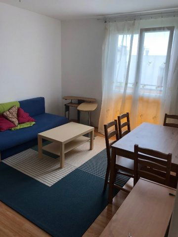 Kiadó panellakás, albérlet, Pécsett, Mezőszél utcában