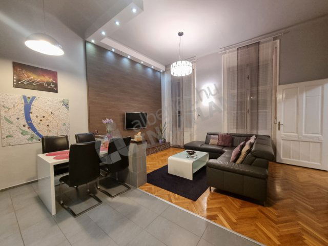 Kiadó téglalakás, albérlet, VI. kerületben, Király utcában