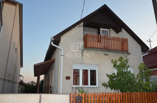 Eladó családi ház, Boldogon 49 M Ft, 3 szobás
