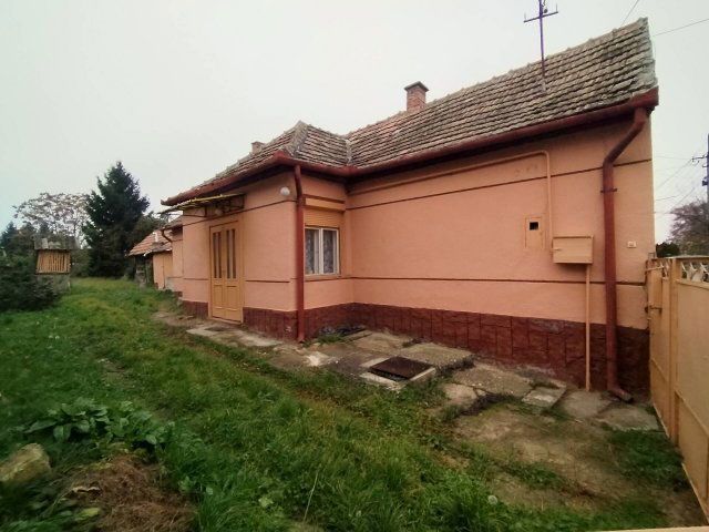 Eladó családi ház, Marcaliban 24.5 M Ft, 2 szobás