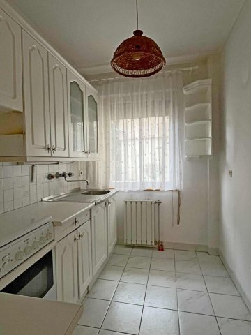 Kiadó téglalakás, albérlet, Egerben 200 E Ft / hó, 3 szobás