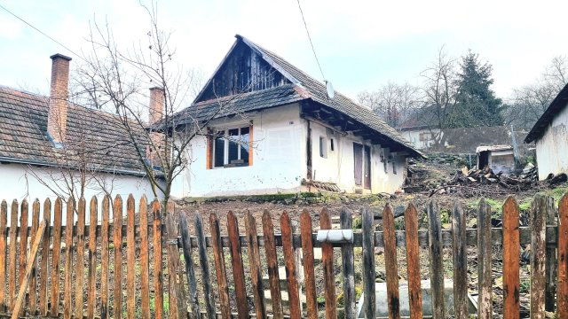 Eladó családi ház, Bernecebarátiban 7.9 M Ft, 2 szobás