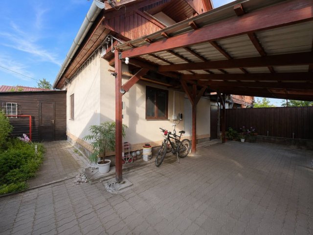 Eladó családi ház, Szigethalmon 68 M Ft, 4 szobás