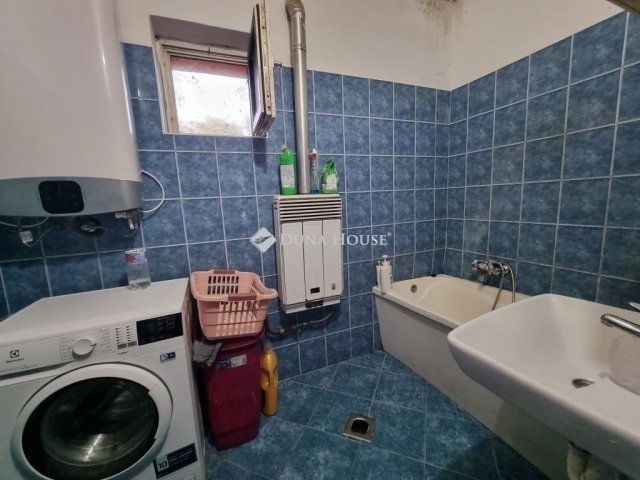 Eladó családi ház, Tóalmáson 36.9 M Ft, 4 szobás