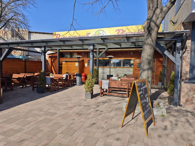 Eladó üzlethelyiség, Balatonalmádiban 19.9 M Ft, 5 szobás