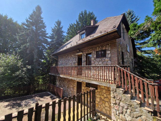 Eladó családi ház, Mátraszentimrén 84.889 M Ft, 7 szobás