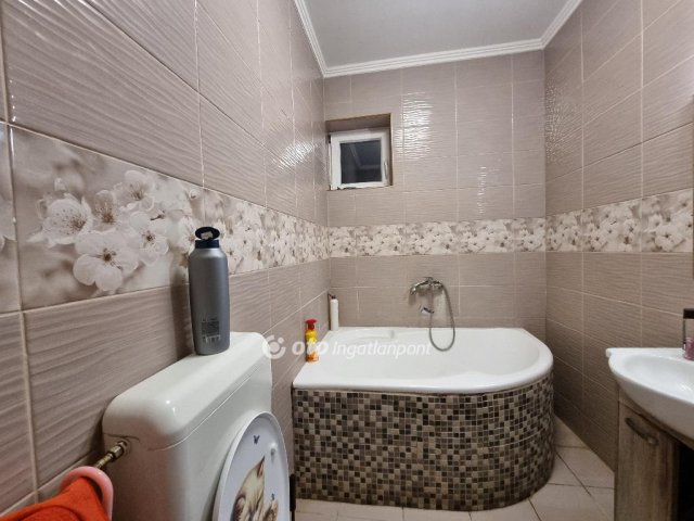 Eladó családi ház, Szerecsenyen 40.99 M Ft, 2 szobás