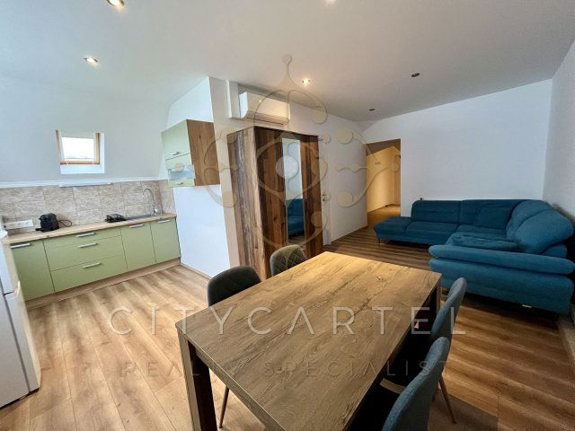 Eladó téglalakás, Balatonszárszón 43.5 M Ft