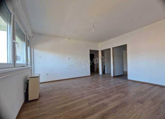 Eladó téglalakás, Egerben 58 M Ft, 3 szobás