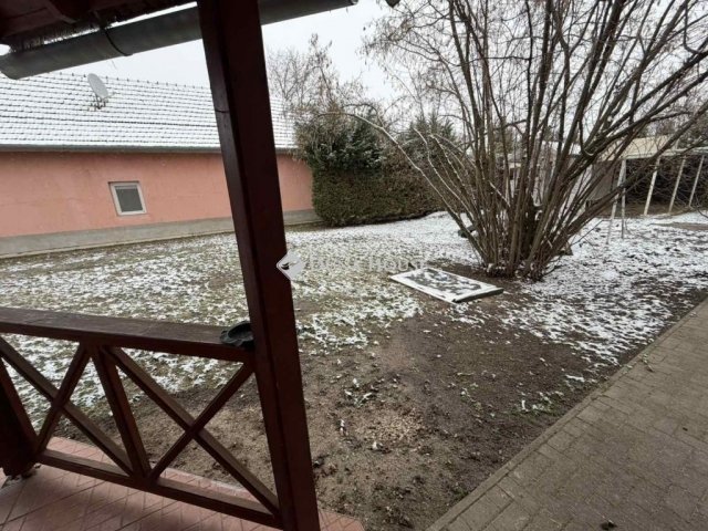 Eladó családi ház, Orosházán 49.9 M Ft, 4+1 szobás