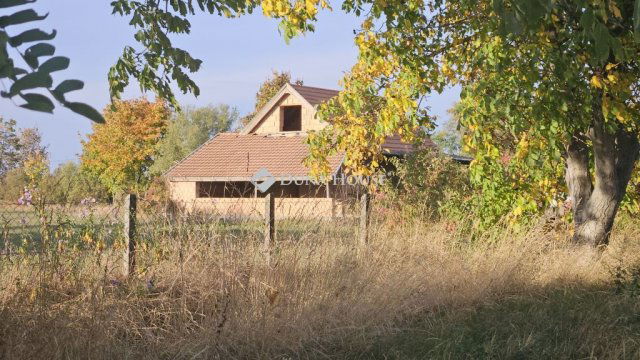 Eladó családi ház, Mátyásdombon 11.99 M Ft, 3+1 szobás