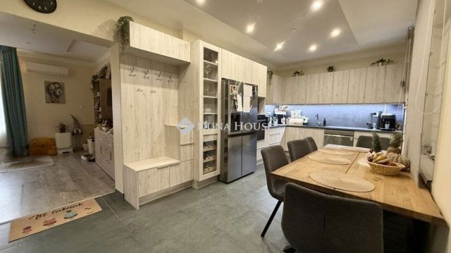 Eladó ikerház, Budapesten, XVIII. kerületben 102 M Ft, 3 szobás