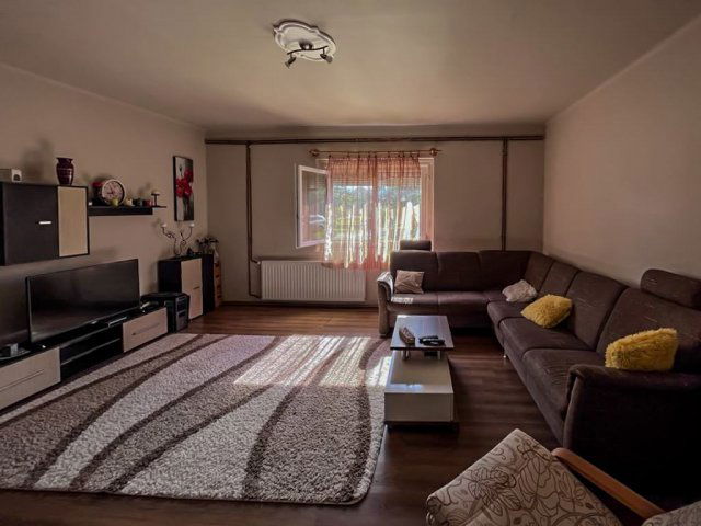 Eladó családi ház, Érsekcsanádon 31 M Ft, 4 szobás