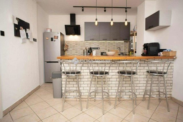 Eladó családi ház, Nyáregyházán 67.9 M Ft, 4 szobás